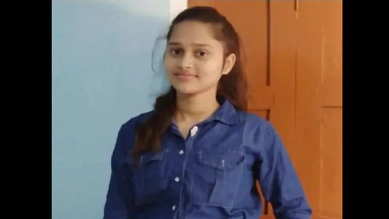 पिता की मदद के लिए वीडियो बना रही थी बेटी, देखते ही आरोपी ने मार दी गोली..मासूम की दर्दनाक मौत पिता की मदद के लिए वीडियो बना रही थी बेटी, देखते ही आरोपी ने मार दी गोली..मासूम की दर्दनाक मौत