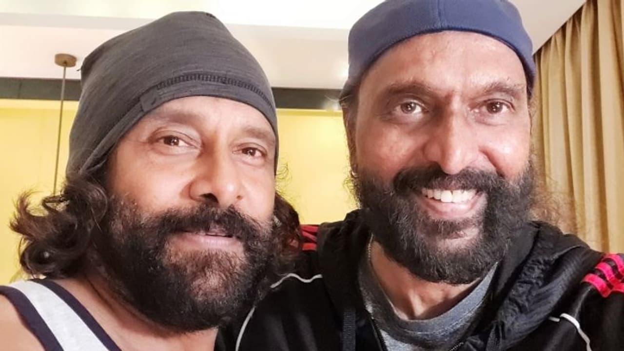 26 വര്ഷത്തിനു ശേഷം വിക്രത്തിനൊപ്പം; സന്തോഷം പങ്കുവച്ച് ബാബു ആന്റണി 26 വര്ഷത്തിനു ശേഷം വിക്രത്തിനൊപ്പം; സന്തോഷം പങ്കുവച്ച് ബാബു ആന്റണി