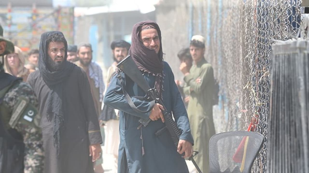 भारत ने कहा अफगानिस्तान में तालिबान की सरकार को मान्यता के लिए बंदूक चलाने की ज़रूरत नहीं भारत ने कहा अफगानिस्तान में तालिबान की सरकार को मान्यता के लिए बंदूक चलाने की ज़रूरत नहीं