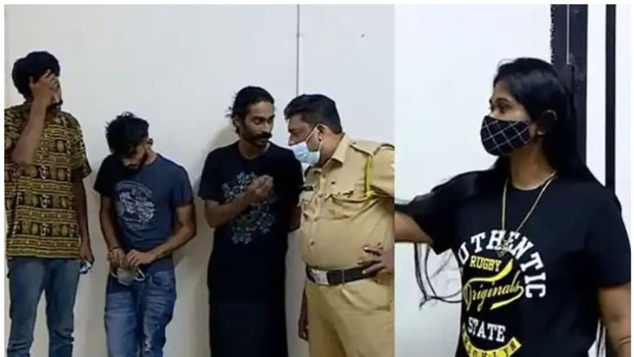 കൊച്ചി മയക്കുമരുന്ന് കേസ്; പിടികൂടിയത് എംഡിഎംഎ അല്ല, മെത്തഫെറ്റാമിൻ, കാഴ്ച്ചയ്ക്ക് സമാനം, വീര്യം കൂടുതൽ കൊച്ചി മയക്കുമരുന്ന് കേസ്; പിടികൂടിയത് എംഡിഎംഎ അല്ല, മെത്തഫെറ്റാമിൻ, കാഴ്ച്ചയ്ക്ക് സമാനം, വീര്യം കൂടുതൽ