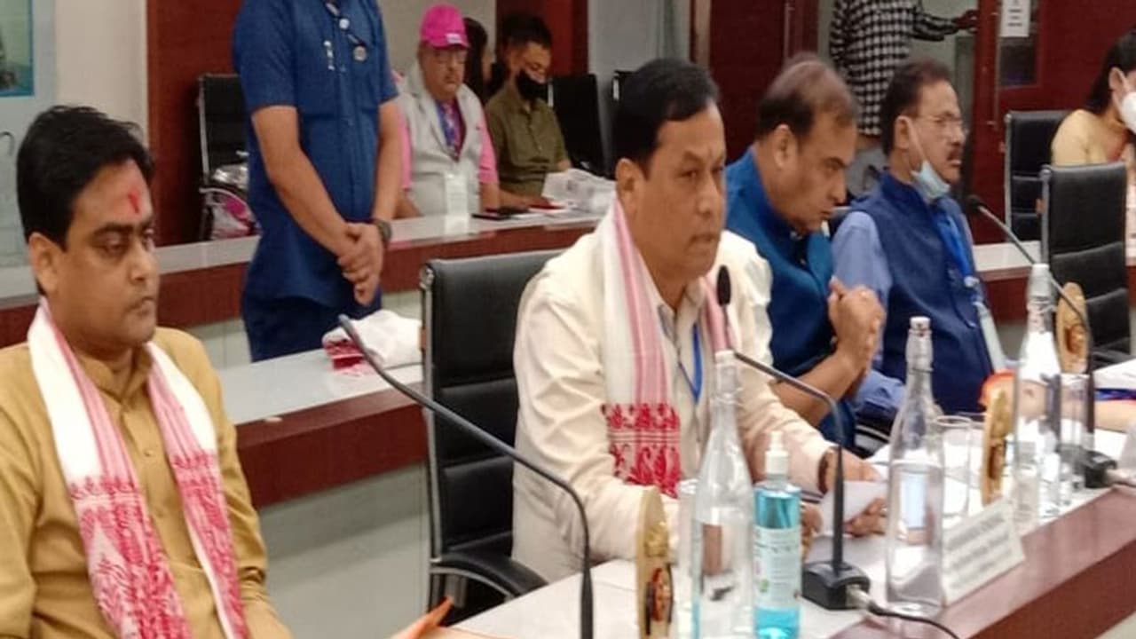 पूर्वोत्तर को देश का विकास इंजन बनाने के लिए काम कर रही है केन्द्र सरकार: सर्बानंद सोनोवाल पूर्वोत्तर को देश का विकास इंजन बनाने के लिए काम कर रही है केन्द्र सरकार: सर्बानंद सोनोवाल