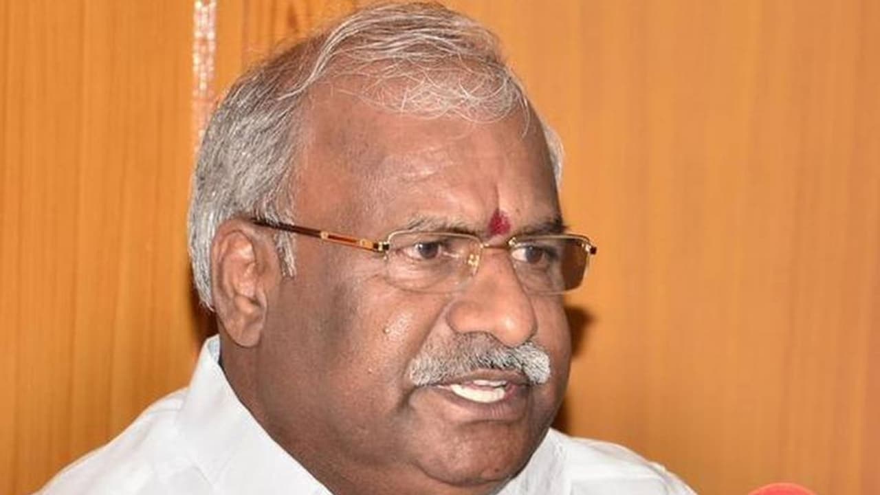 ஸ்டாலின் எப்போ ராஜினாமா செய்வாரோ.. உத்தவ் தாக்கரே கதி எப்ப வருமோ.? வயிற்றெரிச்சலில் இந்து முன்னணி. ஸ்டாலின் எப்போ ராஜினாமா செய்வாரோ.. உத்தவ் தாக்கரே கதி எப்ப வருமோ.? வயிற்றெரிச்சலில் இந்து முன்னணி.