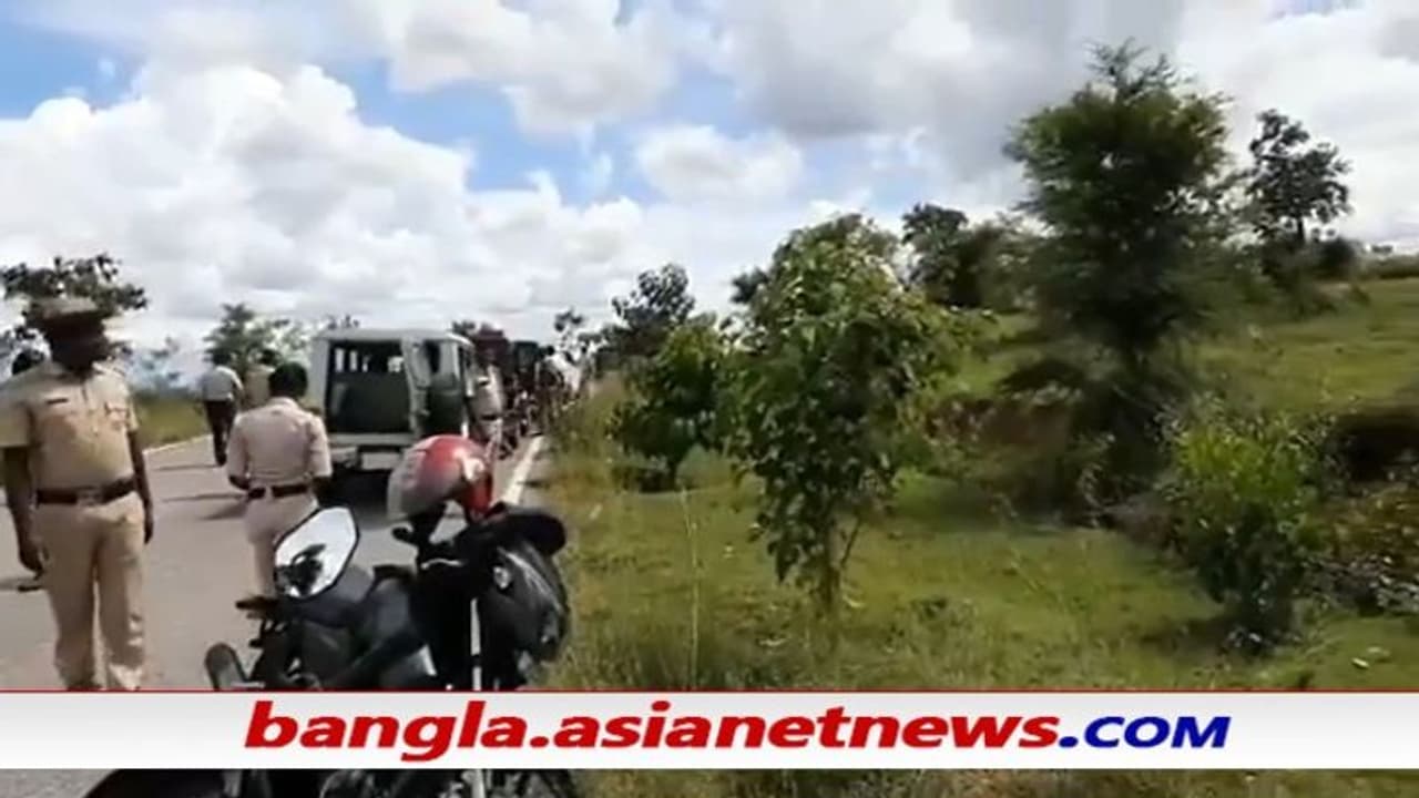 মাইসোর গণধর্ষণ কাণ্ডে গ্রেফতার পাঁচজন, পলাতক ষষ্ঠজন ঘটনার ভয়াবহতা থেকে বেরোতে পারেননি তরুণী মাইসোর গণধর্ষণ কাণ্ডে গ্রেফতার পাঁচজন, পলাতক ষষ্ঠজন ঘটনার ভয়াবহতা থেকে বেরোতে পারেননি তরুণী