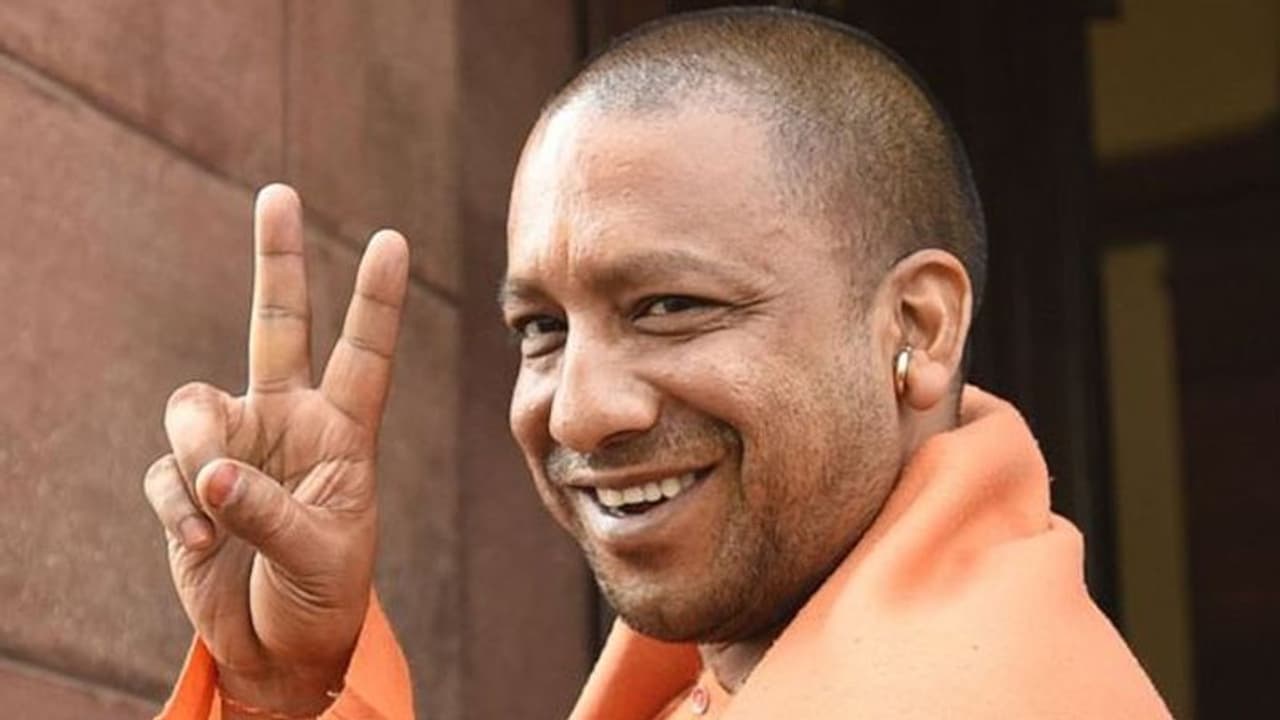 ಉತ್ತರ ಪ್ರದೇಶ ಚುನಾವಣೆಗೂ ಮುನ್ನ ಬಿಜೆಪಿಯ ರಣತಂತ್ರ: ಯೋಗಿ ಸಂಪುಟ ವಿಸ್ತರಣೆ! ಉತ್ತರ ಪ್ರದೇಶ ಚುನಾವಣೆಗೂ ಮುನ್ನ ಬಿಜೆಪಿಯ ರಣತಂತ್ರ: ಯೋಗಿ ಸಂಪುಟ ವಿಸ್ತರಣೆ!