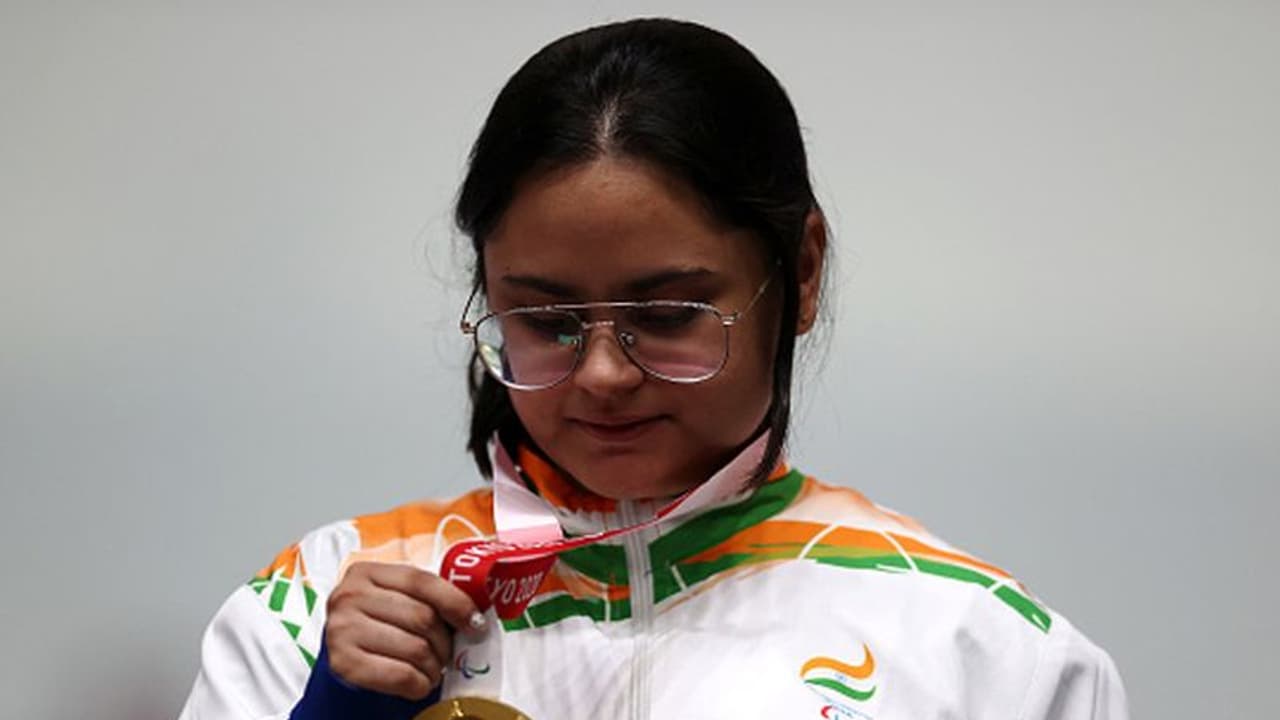 हादसे के बाद डिप्रेशन में चली गई थीं अवनि, एक किताब पढ़कर शूटिंग का किया फैसला, अब देश को दिलाया गोल्ड हादसे के बाद डिप्रेशन में चली गई थीं अवनि, एक किताब पढ़कर शूटिंग का किया फैसला, अब देश को दिलाया गोल्ड