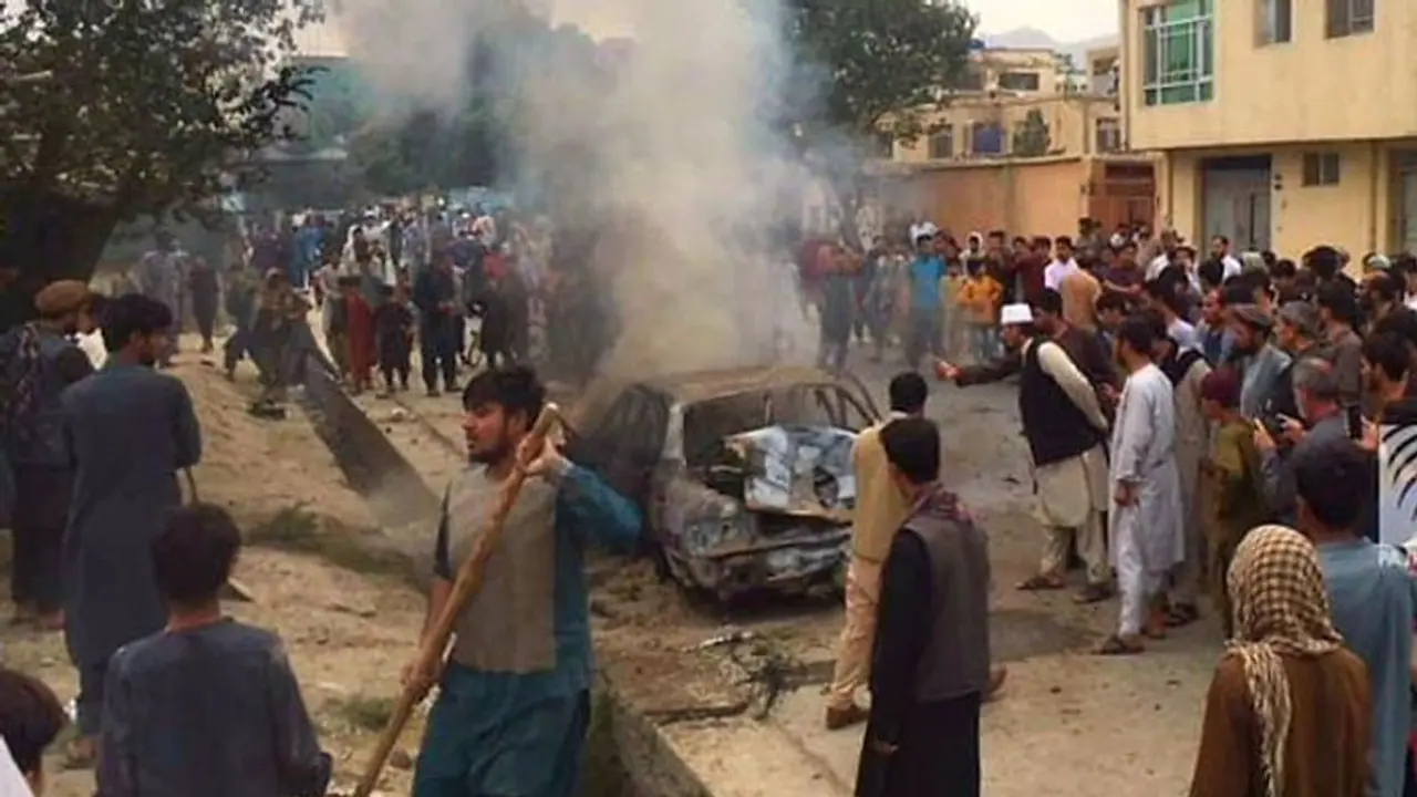 ಶರಣಾಗಿ, ಇಲ್ಲ ಸಾಯಲು ಸಿದ್ಧರಾಗಿ: ಅಮೆರಿಕ ಬೆಂಬಲಿಸಿದವರ ಮನೆಗೆ ಬೆದರಿಕೆ ಪತ್ರ! ಶರಣಾಗಿ, ಇಲ್ಲ ಸಾಯಲು ಸಿದ್ಧರಾಗಿ: ಅಮೆರಿಕ ಬೆಂಬಲಿಸಿದವರ ಮನೆಗೆ ಬೆದರಿಕೆ ಪತ್ರ!