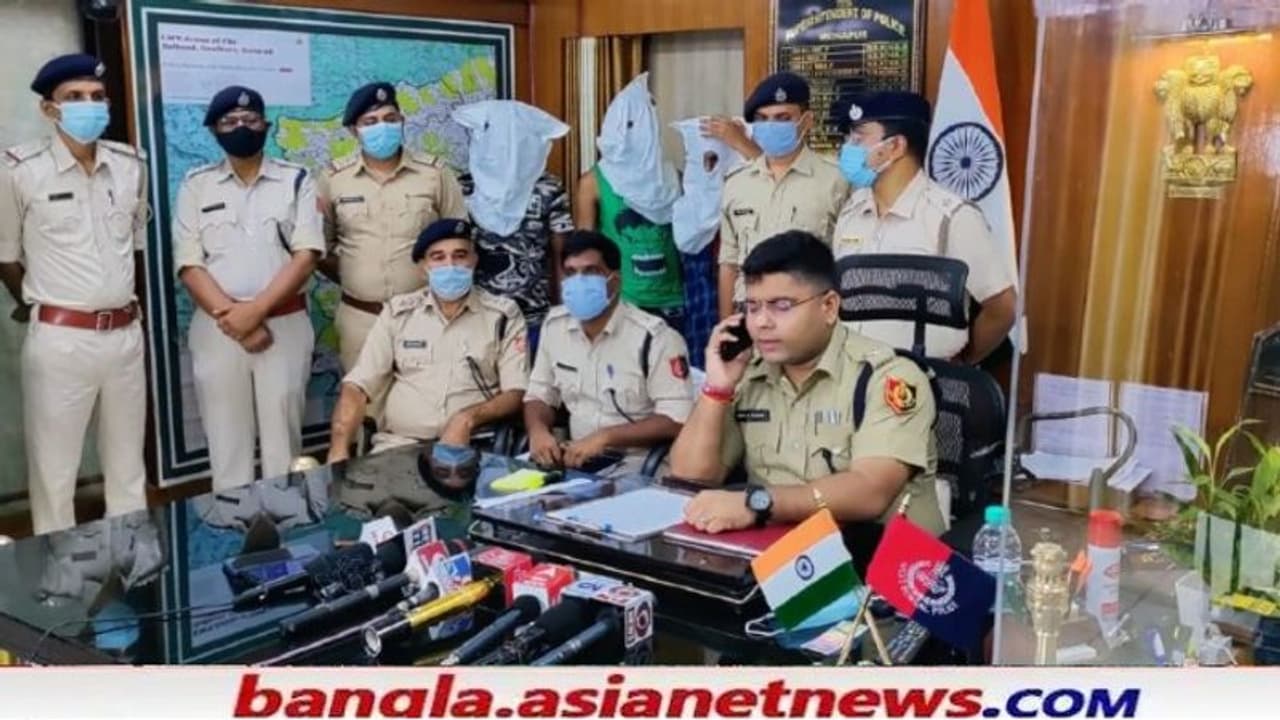 মেদিনীপুরের গুলিবর্ষণ কাণ্ডে আসামীদের ধরতে ৬০ টি টিম, পুলিশের জালে অস্ত্র মাদক সহ ৩ মেদিনীপুরের গুলিবর্ষণ কাণ্ডে আসামীদের ধরতে ৬০ টি টিম, পুলিশের জালে অস্ত্র মাদক সহ ৩