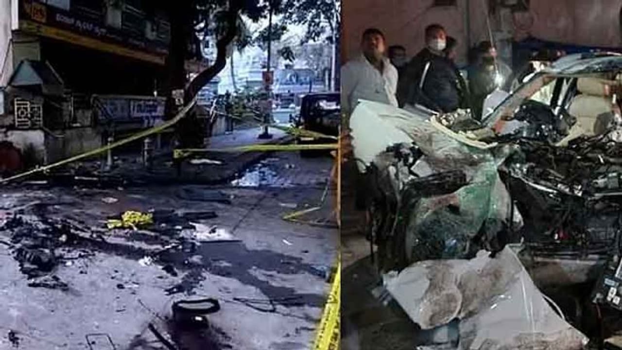 மின்கம்பத்தில் மோதி கார் விபத்து... திமுக எம்எல்ஏ மகன் உள்பட 7 பேர் ரத்த வெள்ளத்தில் துடிதுடித்து உயிரிழப்பு.! மின்கம்பத்தில் மோதி கார் விபத்து... திமுக எம்எல்ஏ மகன் உள்பட 7 பேர் ரத்த வெள்ளத்தில் துடிதுடித்து உயிரிழப்பு.!