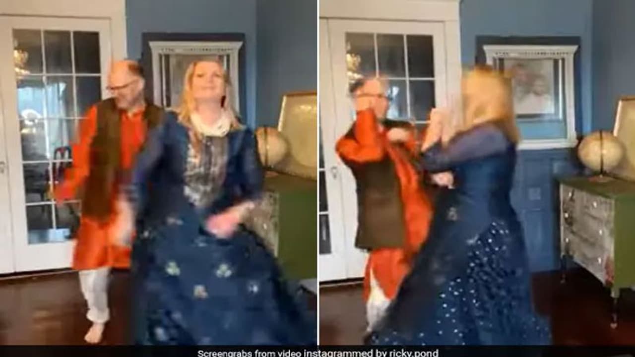 షారూక్ పాటకు.. అమెరికా దంపతుల అదిరిపోయే డ్యాన్స్..! షారూక్ పాటకు.. అమెరికా దంపతుల అదిరిపోయే డ్యాన్స్..!