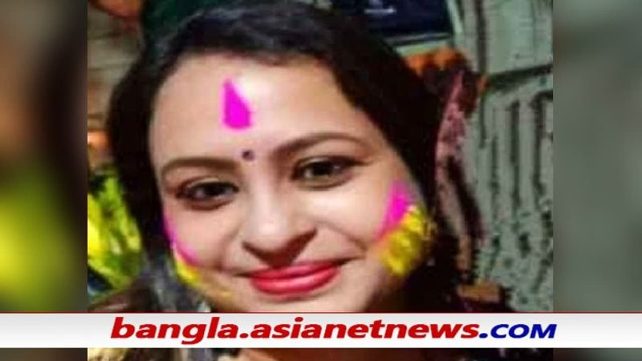 আত্মঘাতী সরকারি চিকিৎসক কাঠগড়ায় মমতা সরকারের স্বজনপোষণ নীতি, ক্ষোভ বাড়ছে ডাক্তারদের আত্মঘাতী সরকারি চিকিৎসক কাঠগড়ায় মমতা সরকারের স্বজনপোষণ নীতি, ক্ষোভ বাড়ছে ডাক্তারদের