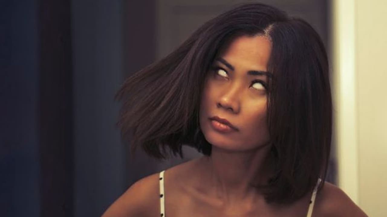 वह लड़की, जो एक वक्त में दुनिया के हर इंसान को देखने का दावा करती थी, कौन कहां क्या पहना है सब बता देती थी