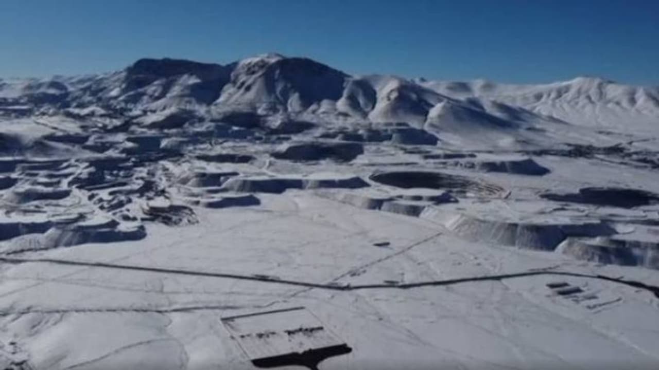 ഭൂമിയിലെ ഏറ്റവും വരണ്ട സ്ഥലത്ത് അപ്രതീക്ഷിതമായി മഞ്ഞുവീഴ്ച, അന്തംവിട്ട് ജനങ്ങൾ