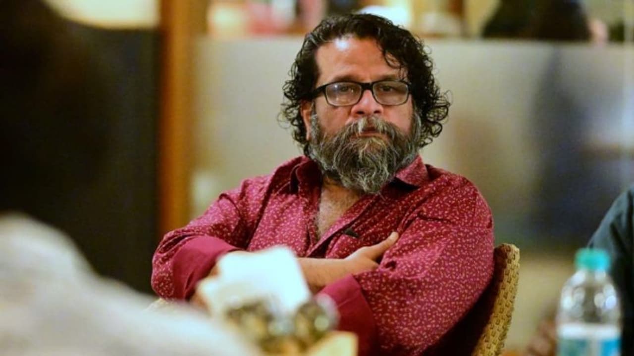 സീരിയല്‍ എഴുതാനുള്ള അവസരത്തിനുവേണ്ടി നടക്കുന്ന ഒരുപാട് ബുദ്ധിജീവികളെ കണ്ടിട്ടുണ്ട്: ഹരീഷ് പേരടി