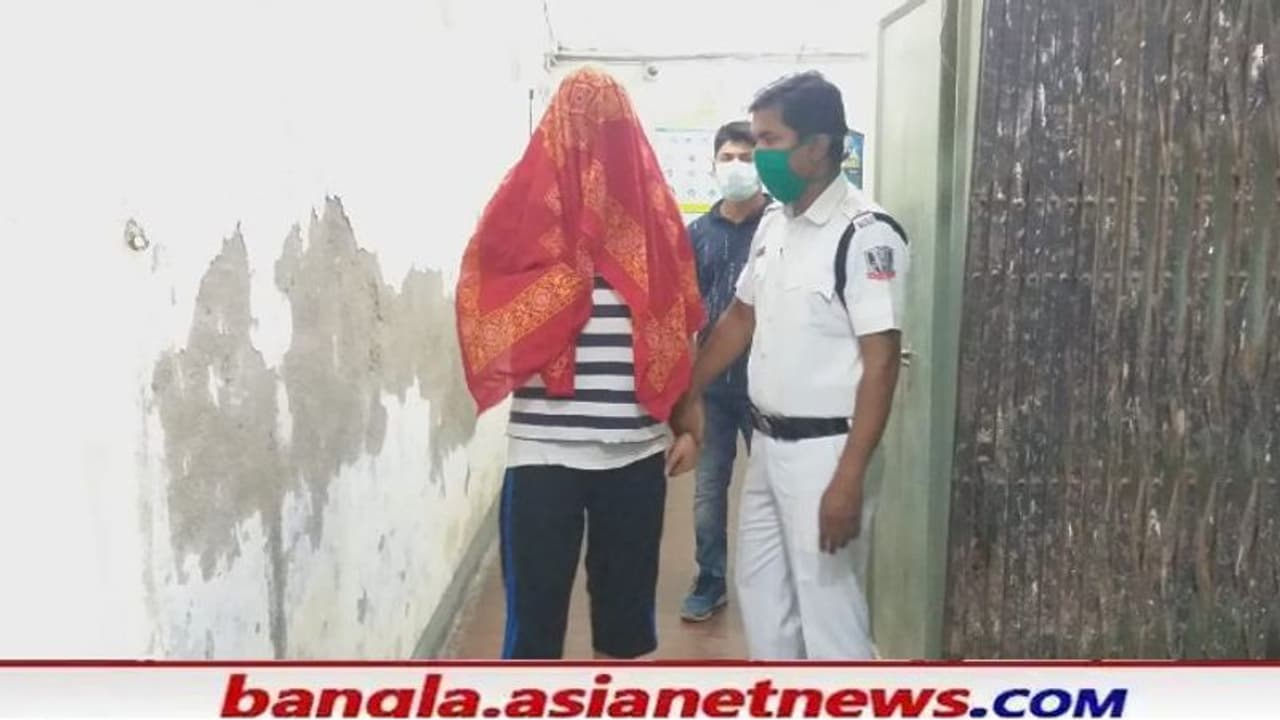 Crime: কোটি টাকার প্রতারণা, প্রাক্তন কর্নেলকে ফাঁদে ফেলতে গিয়ে পুলিশের জালে ভুয়ো IRS Crime: কোটি টাকার প্রতারণা, প্রাক্তন কর্নেলকে ফাঁদে ফেলতে গিয়ে পুলিশের জালে ভুয়ো IRS