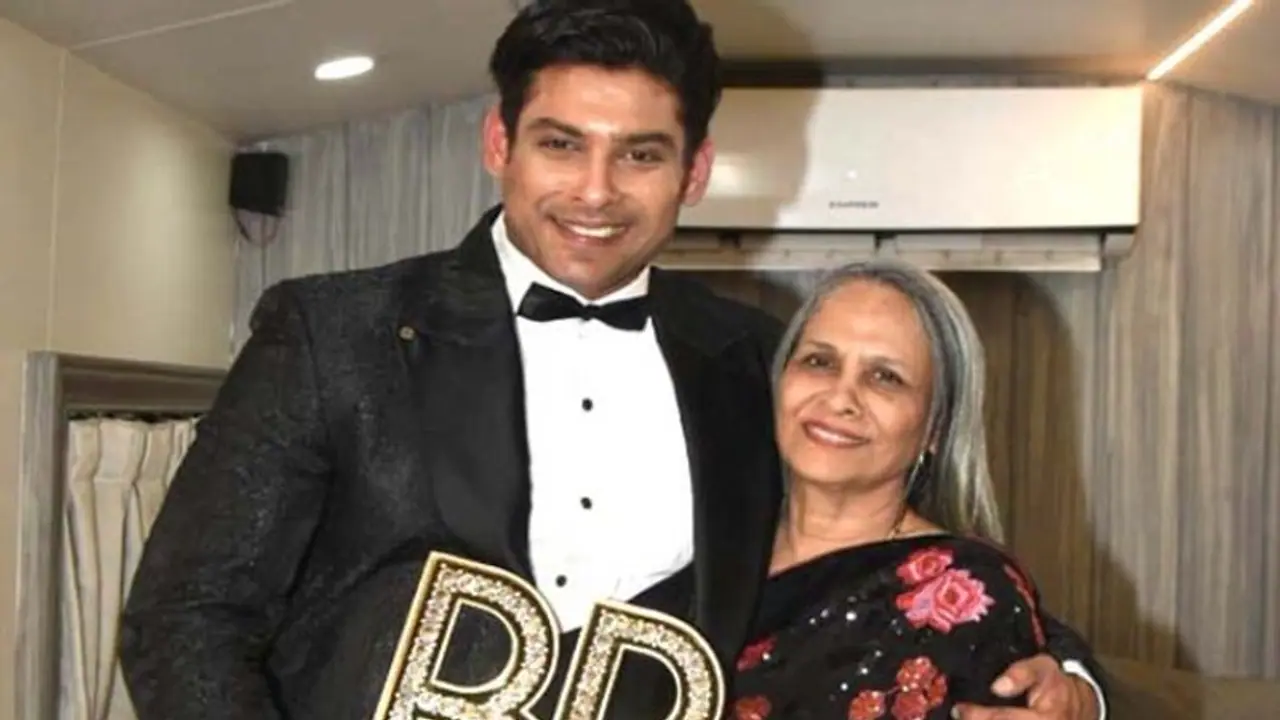 ಸಿದ್ದಾರ್ಥ್ ಶುಕ್ಲಾ ಸಾವಿನ ಮುಂಚೆ ನೀಡಿದ್ರಾ ಮುನ್ಸೂಚನೆ?ಇಲ್ಲಿದೆ ತಾಯಿ ಜೊತೆ ಕೊನೆಯ ಮಾತುಕತೆ!