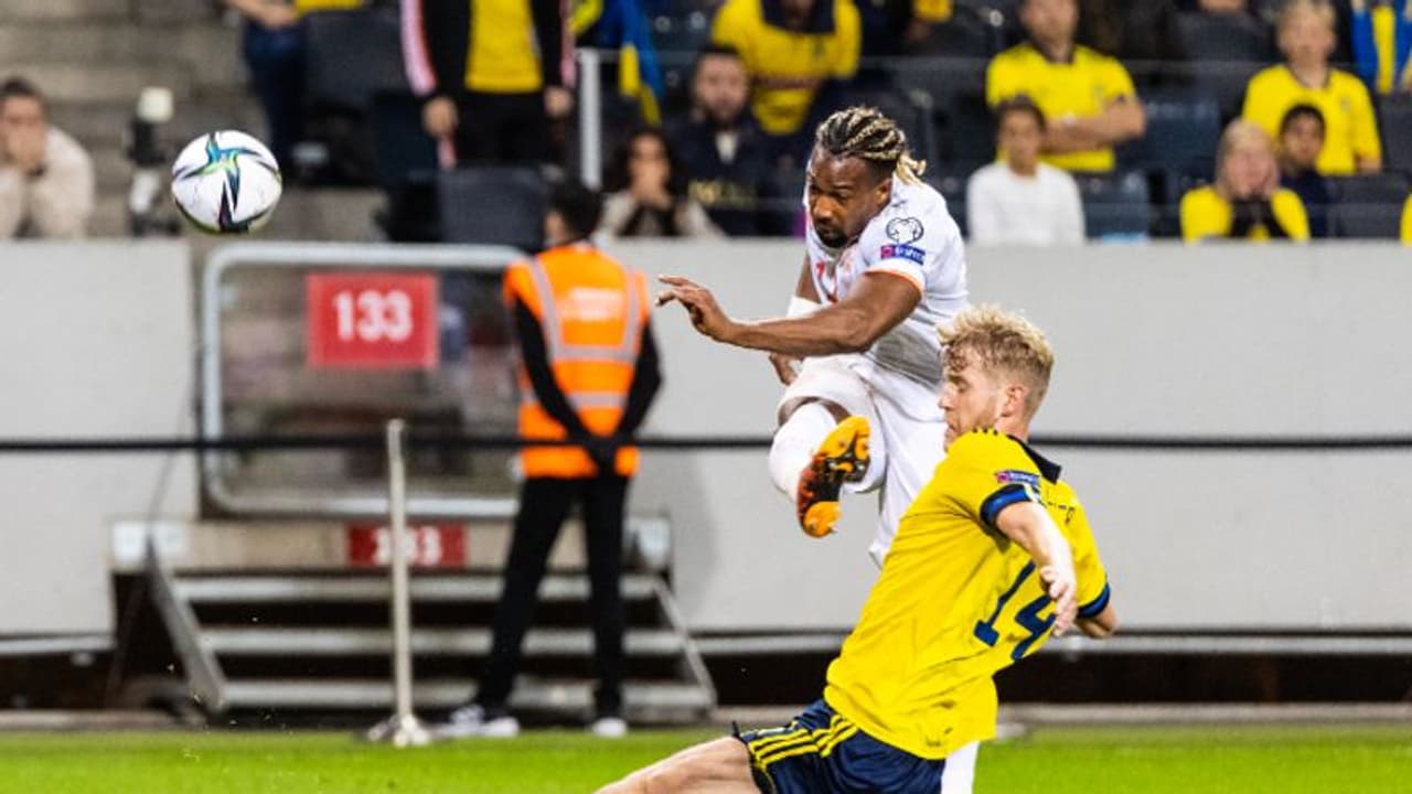 ലോകകപ്പ് യോഗ്യത: സ്പെയ്ന് തോല്വി, ഇറ്റലിക്ക് സമനിലക്കുരുക്ക്, ബെൽജിയത്തിനും ജർമനിക്കും ഇംഗ്ലണ്ടിനും ജയം ലോകകപ്പ് യോഗ്യത: സ്പെയ്ന് തോല്വി, ഇറ്റലിക്ക് സമനിലക്കുരുക്ക്, ബെൽജിയത്തിനും ജർമനിക്കും ഇംഗ്ലണ്ടിനും ജയം