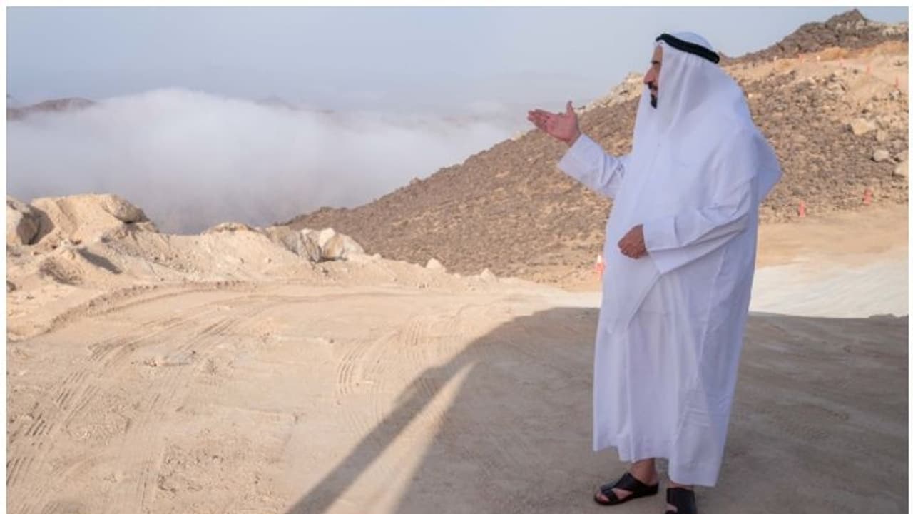 കല്ബ നഗരത്തിലെ ആധുനിക വികസന പദ്ധതികള് ഷാര്ജ ഭരണാധികാരി സന്ദര്ശിച്ചു കല്ബ നഗരത്തിലെ ആധുനിക വികസന പദ്ധതികള് ഷാര്ജ ഭരണാധികാരി സന്ദര്ശിച്ചു