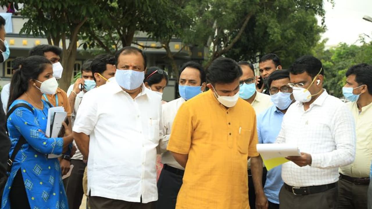 Bengaluru: Karnataka Health Minister visits nursing college where 34 students tested positive