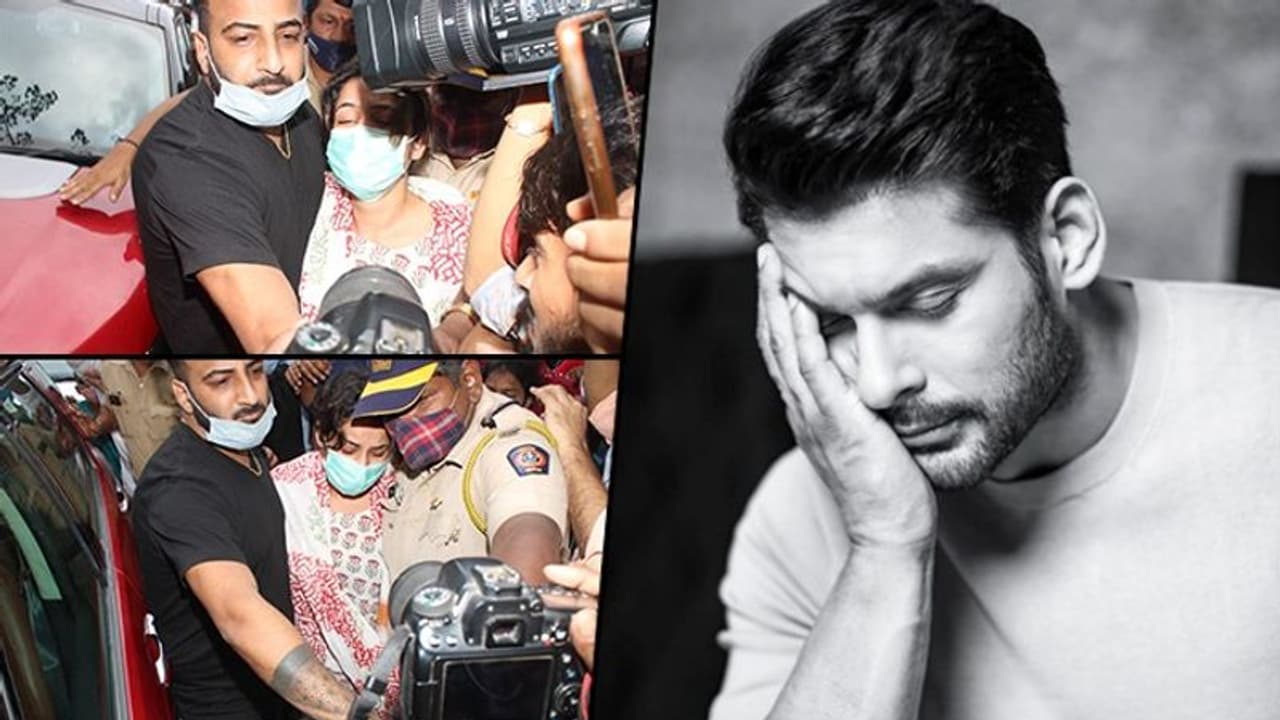 Final Goodbye to Sidharth Shukla: Actor cremated at Oshiwara Crematorium in Mumbai; Shehnaaz Gill in tears Final Goodbye to Sidharth Shukla: Actor cremated at Oshiwara Crematorium in Mumbai; Shehnaaz Gill in tears