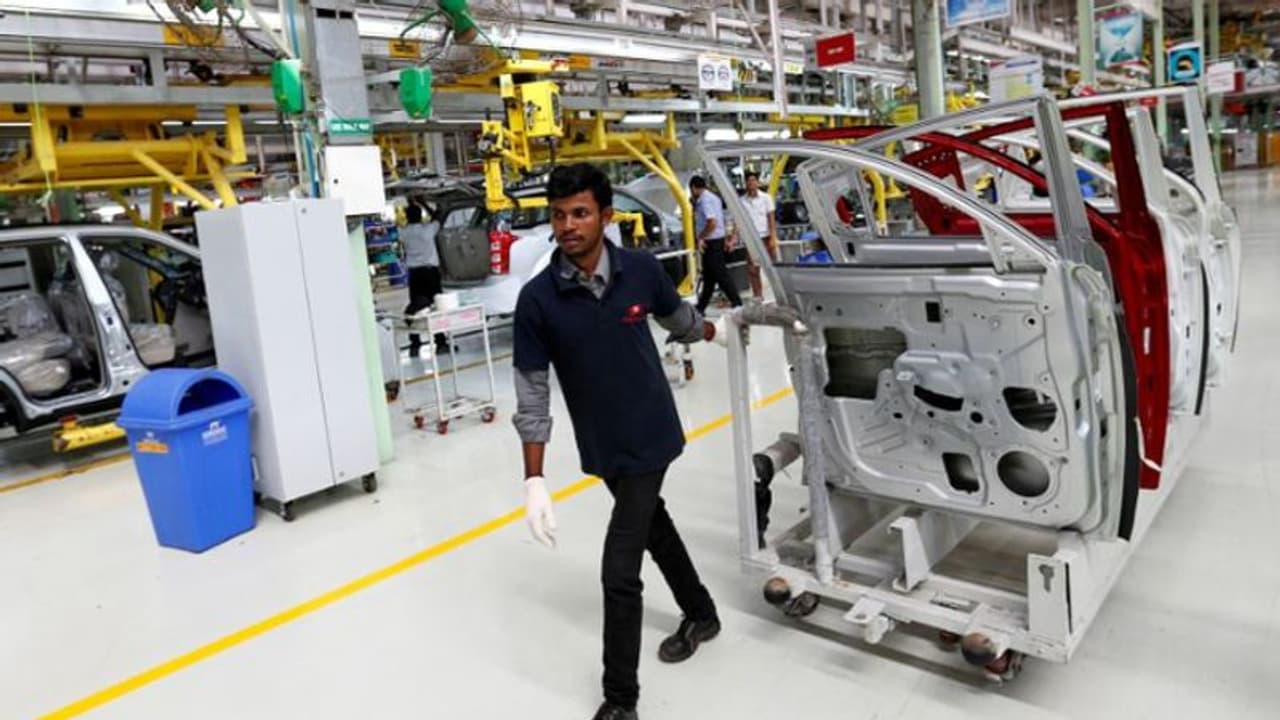 ഇരുട്ടടിയായി ചിപ്പ് ക്ഷാമം; ഉൽപാദനം ഒരാഴ്ച നിർത്താന്‍ മഹീന്ദ്ര