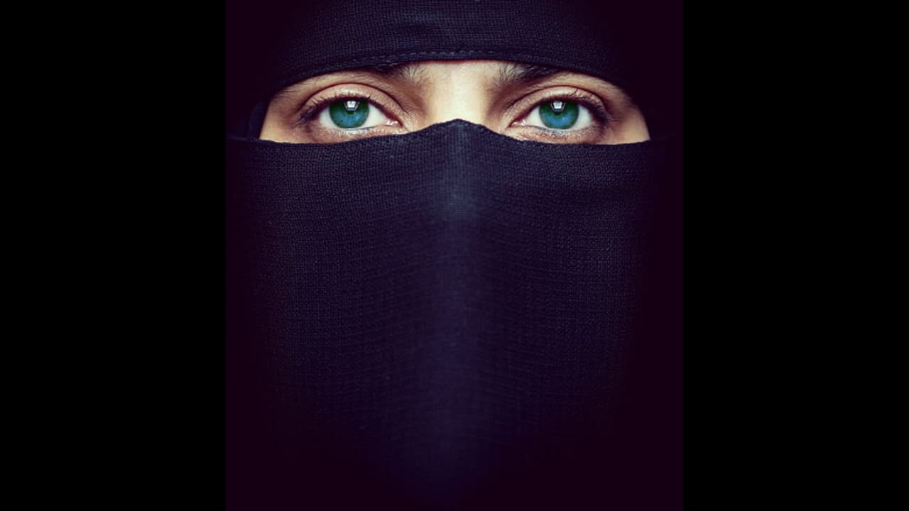 ఆఫ్గనిస్తాన్‌లో ఆడపిల్లలకు కొత్త రూల్ : పార్కులు, జిమ్‌లలోకి మహిళలకు నో ఎంట్రీ.. తాలిబన్ల హుకుం