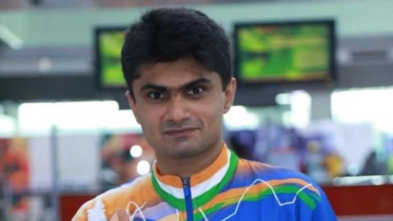 ব্যাডমিন্টনে অব্যাহত ভারতের পদক জয়, এসএলফোর বিভাগে রুপো জিতলেন সুহাস যুথিরাজ ব্যাডমিন্টনে অব্যাহত ভারতের পদক জয়, এসএলফোর বিভাগে রুপো জিতলেন সুহাস যুথিরাজ