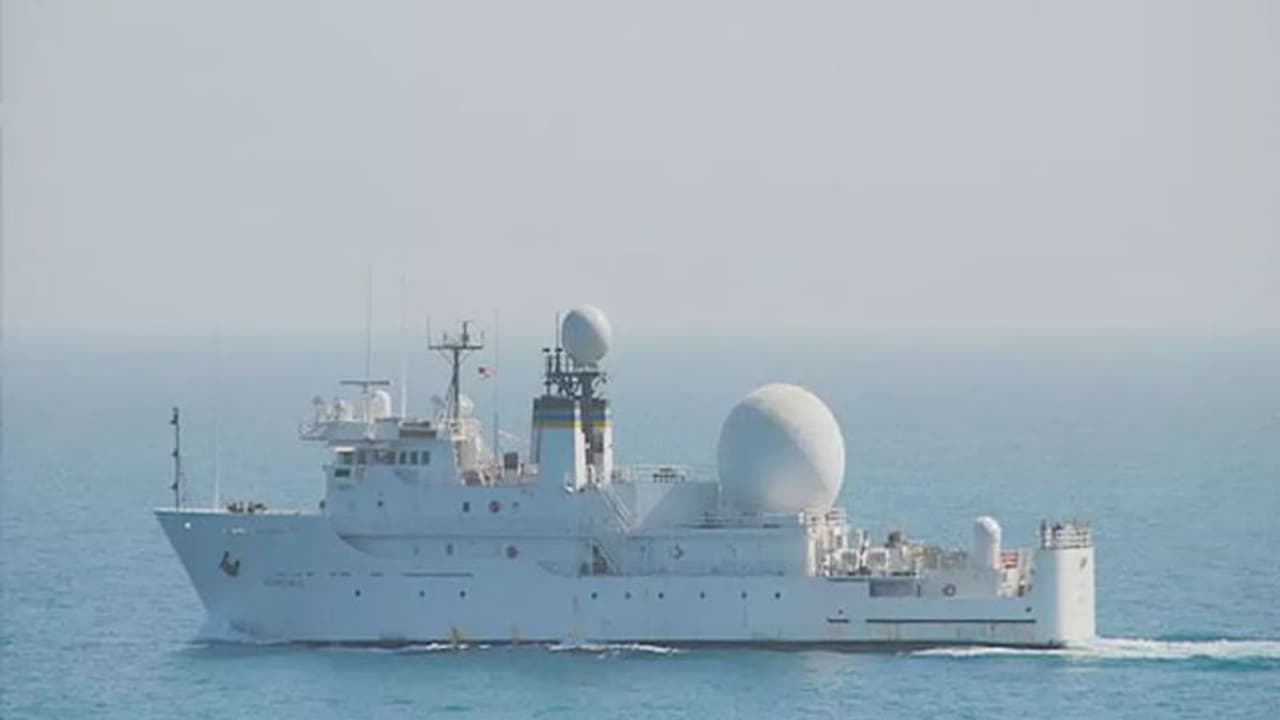 Atmanirbhar Bharat: दुश्मनों की 'छाती' पर तैनात होगा भारत का पहला न्यूक्लियर मिसाइल ट्रैकिंग शिप 'ध्रुव' Atmanirbhar Bharat: दुश्मनों की 'छाती' पर तैनात होगा भारत का पहला न्यूक्लियर मिसाइल ट्रैकिंग शिप 'ध्रुव'
