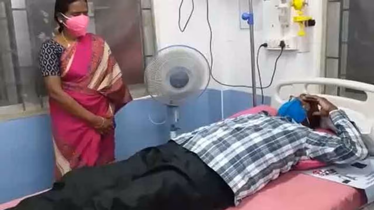 வட்டாட்சியரை தாக்கிய திமுக பிரமுகர்... உடனே நடவடிக்கை எடுத்த போலீஸ்..! வட்டாட்சியரை தாக்கிய திமுக பிரமுகர்... உடனே நடவடிக்கை எடுத்த போலீஸ்..!