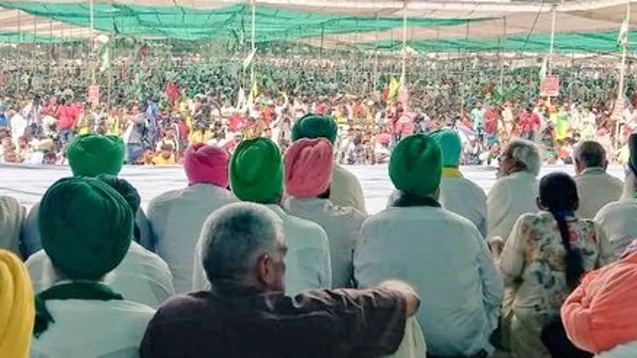 Haryana government suspends mobile internet, SMS service in Karnal amid farmers’ stir