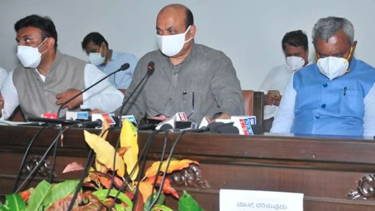  ಶಾ ಮಾತೇ ಅಂತಿಮ: ಬೊಮ್ಮಾಯಿ ನೇತೃತ್ವದಲ್ಲಿ ಎಲೆಕ್ಷನ್ ಎಂದ ಸಚಿವ ಸೋಮಶೇಖರ್ ಶಾ ಮಾತೇ ಅಂತಿಮ: ಬೊಮ್ಮಾಯಿ ನೇತೃತ್ವದಲ್ಲಿ ಎಲೆಕ್ಷನ್ ಎಂದ ಸಚಿವ ಸೋಮಶೇಖರ್