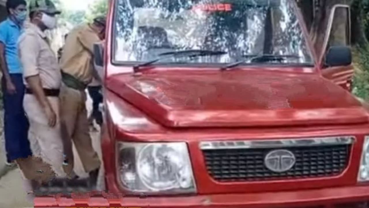 ভোট পরবর্তী হিংসা মামলায় মুর্শিদাবাদে সিবিআই আধিকারিকরা, কথা বললেন নির্যাতিতার সঙ্গে ভোট পরবর্তী হিংসা মামলায় মুর্শিদাবাদে সিবিআই আধিকারিকরা, কথা বললেন নির্যাতিতার সঙ্গে