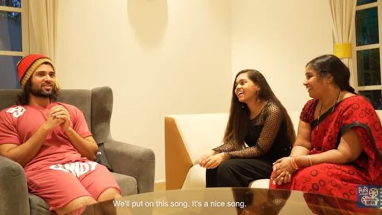 మాట నిలబెట్టుకున్న విజయ్ దేవరకొండ.. ఇండియన్ ఐడల్ సింగర్కి ఆఫర్ మాట నిలబెట్టుకున్న విజయ్ దేవరకొండ.. ఇండియన్ ఐడల్ సింగర్కి ఆఫర్