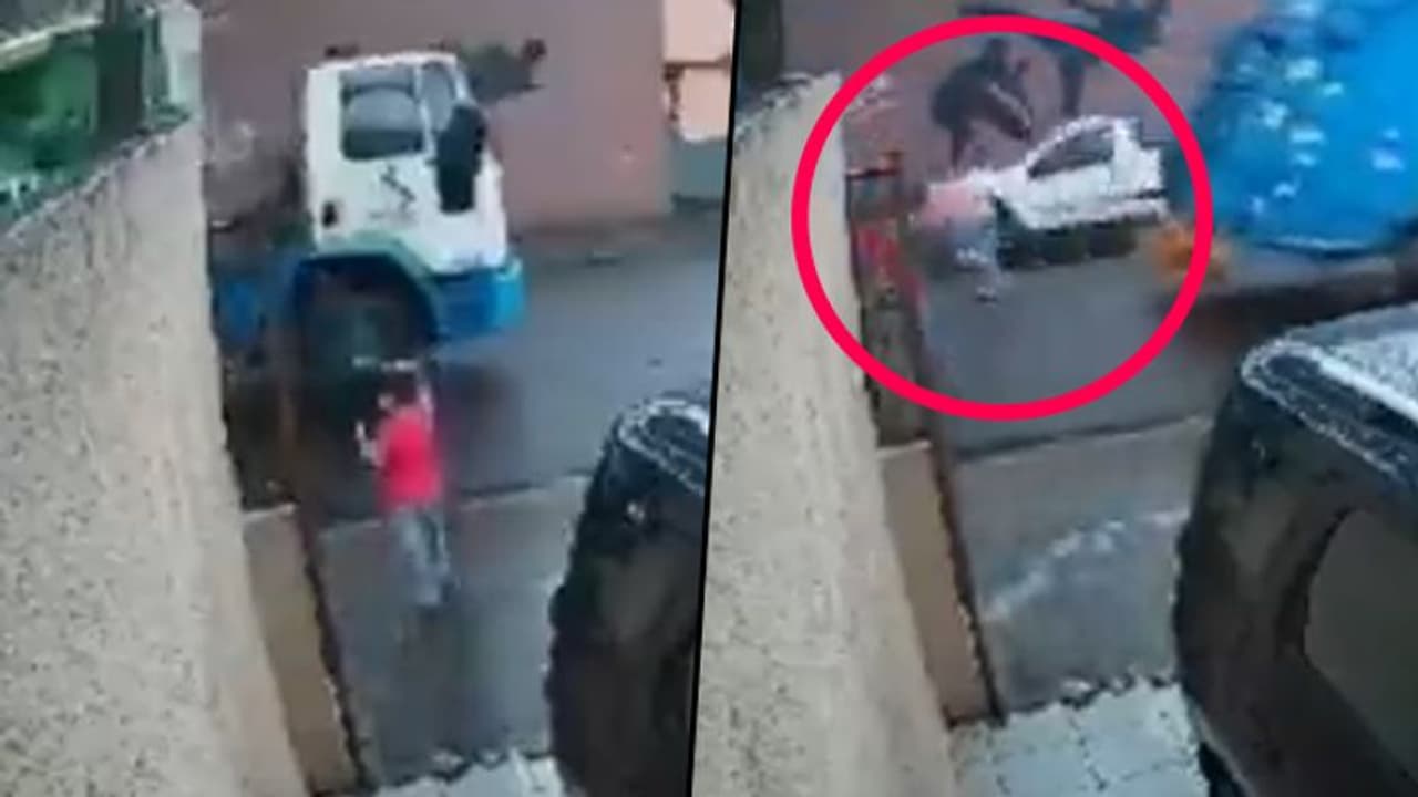 Here's how sanitation worker saved a boy from being run over by car; watch video
