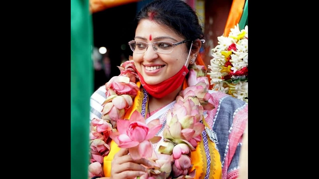 রবিবাসরীয় প্রচারে প্রিয়াঙ্কা, মনোনয়ন জমা দেবেন সোমবার রবিবাসরীয় প্রচারে প্রিয়াঙ্কা, মনোনয়ন জমা দেবেন সোমবার