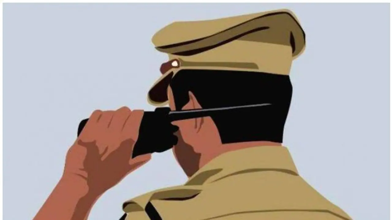 ഒളിച്ചോട്ടത്തിനിടെ ഡ്രൈവര്‍ ഉറങ്ങി, കാര്‍ മറിഞ്ഞു, പൊലീസ് വിളിച്ചപ്പോള്‍ വീട്ടുകാര്‍ പറഞ്ഞത്..