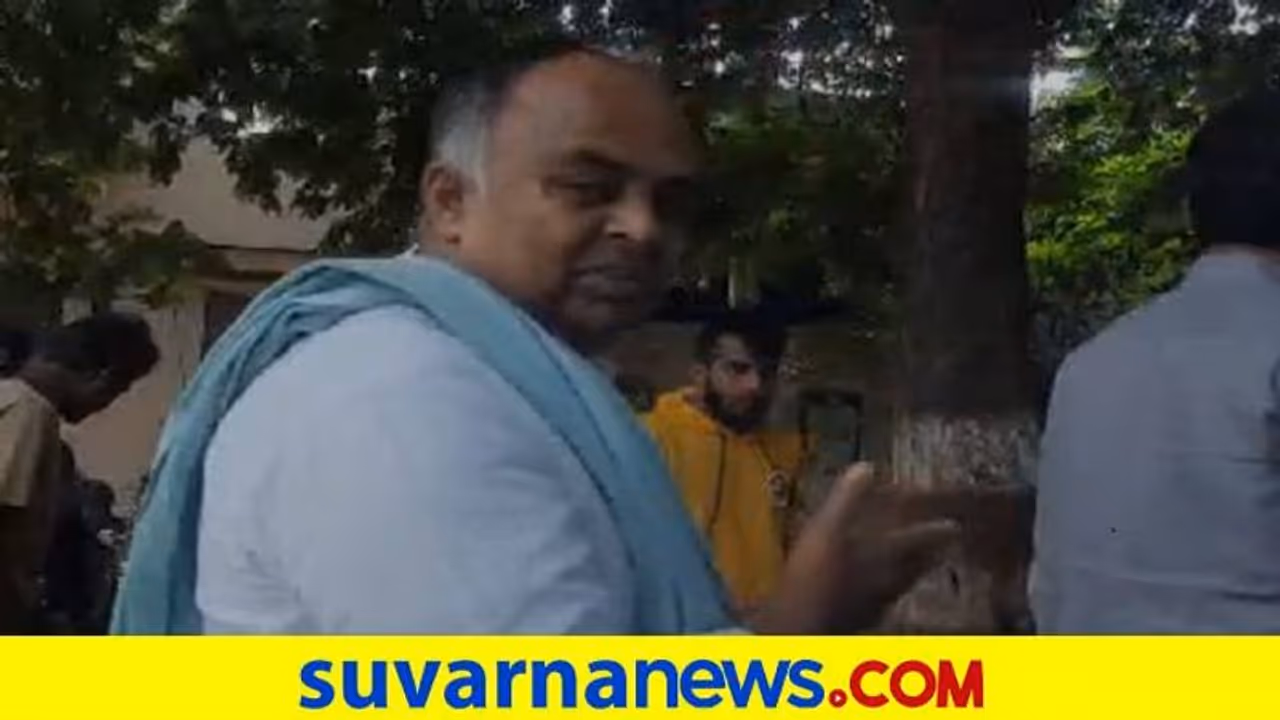 ಬ್ಯಾಡಗಿ: ಇತರರಿಗೆ ಮಾದರಿಯಾಗಬೇಕಾದ ಶಾಸಕರು ಹೀಗಾ ಮಾಡೋದು? ಬ್ಯಾಡಗಿ: ಇತರರಿಗೆ ಮಾದರಿಯಾಗಬೇಕಾದ ಶಾಸಕರು ಹೀಗಾ ಮಾಡೋದು?