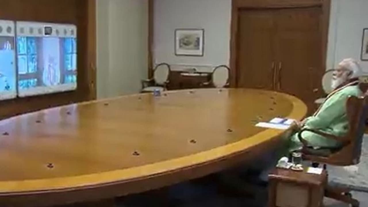 ದೇಶದ ಕೊರೋನಾ ಸ್ಥಿತಿಗತಿ; ಪ್ರಧಾನಿ ಮೋದಿ ಅಧ್ಯಕ್ಷತೆಯಲ್ಲಿ ಉನ್ನತ ಮಟ್ಟದ ಸಭೆ! ದೇಶದ ಕೊರೋನಾ ಸ್ಥಿತಿಗತಿ; ಪ್ರಧಾನಿ ಮೋದಿ ಅಧ್ಯಕ್ಷತೆಯಲ್ಲಿ ಉನ್ನತ ಮಟ್ಟದ ಸಭೆ!