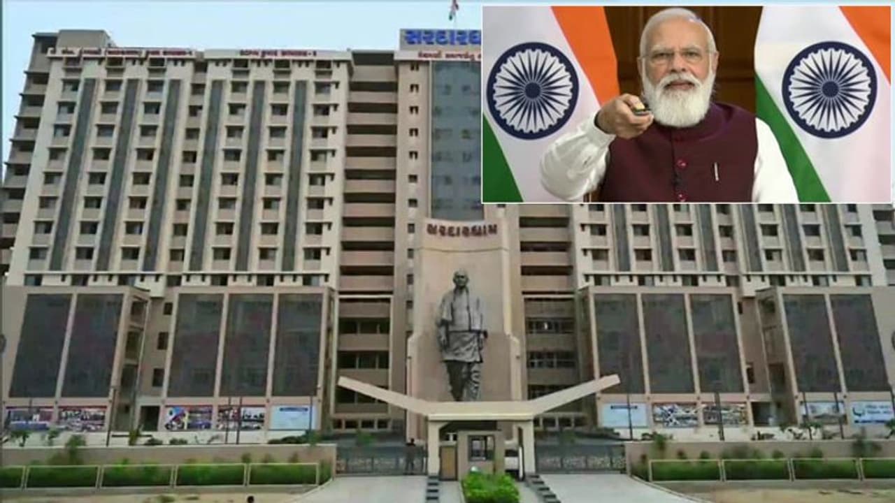 Sardardham Bhavan के लोकार्पण पर PM का ऐलान Tamil Studies पर BHU में स्थापित होगी ‘सुब्रमण्य भारती चेयर’