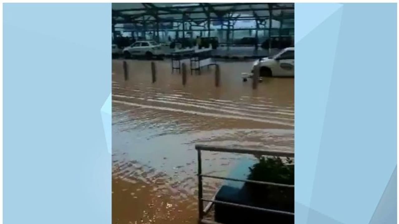 ದೆಹಲಿಯಲ್ಲಿ ಭಾರೀ ಮಳೆ: 46 ವರ್ಷಗಳ ಗರಿಷ್ಠ!