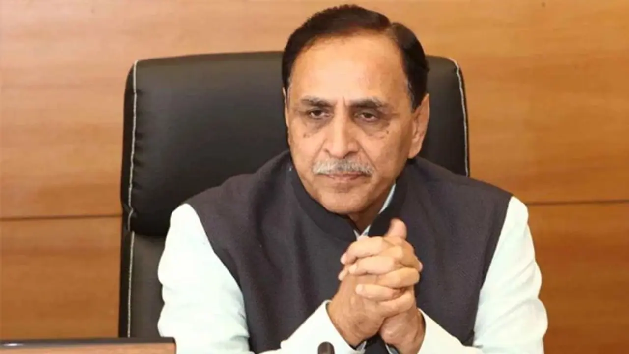 Union Ministers Pralhad Joshi, Narendra Singh Tomar as observers in Gujarat; likely to name new CM today Union Ministers Pralhad Joshi, Narendra Singh Tomar as observers in Gujarat; likely to name new CM today