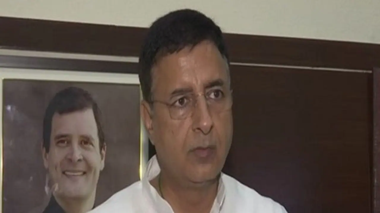 ಭಿನ್ನಮತ ಬದಿಗಿಟ್ಟು ಕಾಂಗ್ರೆಸ್‌ ಗೆಲುವಿಗೆ ಶ್ರಮಿಸಿ: ಸುರ್ಜೇವಾಲಾ