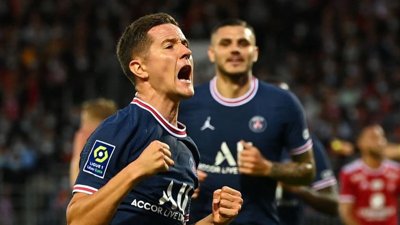 മെസിയും നെയ്മറും ഡി മരിയയുമില്ലാതെ ഇറങ്ങിയിട്ടും തകര്പ്പന് ജയവുമായി പി എസ് ജി മെസിയും നെയ്മറും ഡി മരിയയുമില്ലാതെ ഇറങ്ങിയിട്ടും തകര്പ്പന് ജയവുമായി പി എസ് ജി