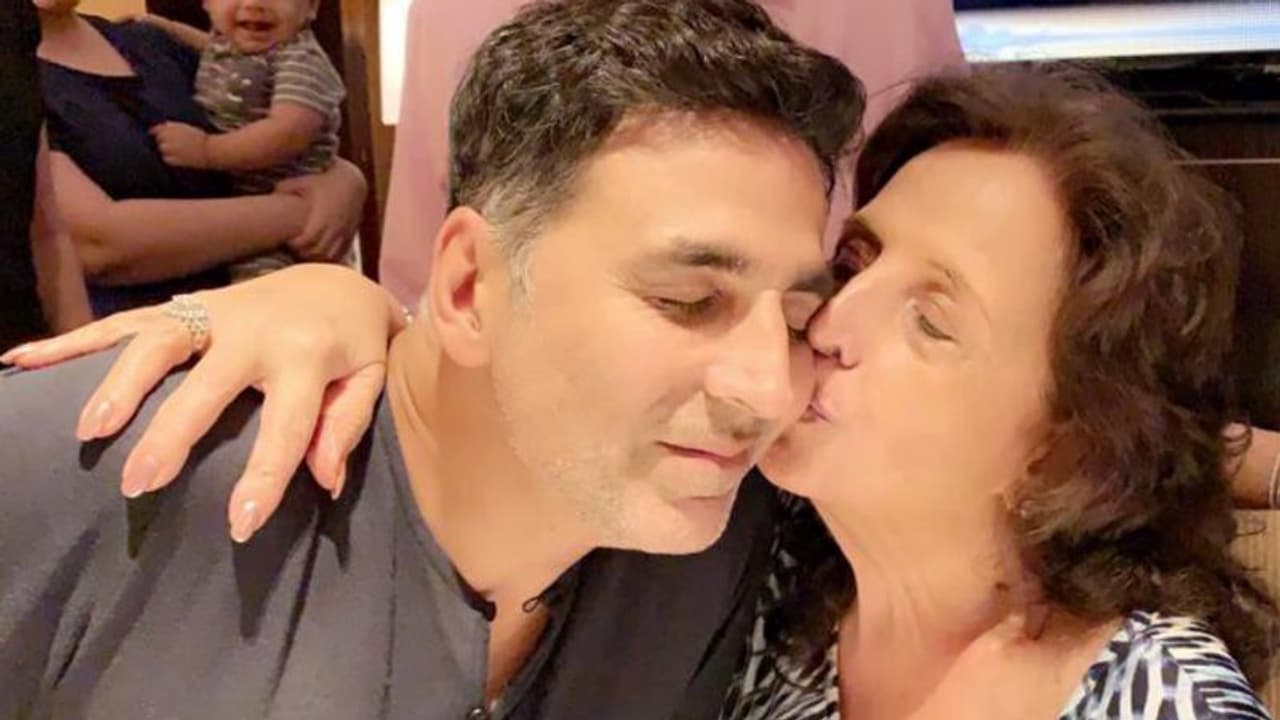 'Humbled': Akshay Kumar reacts to PM Modi's condolence letter on his mom's demise 'Humbled': Akshay Kumar reacts to PM Modi's condolence letter on his mom's demise