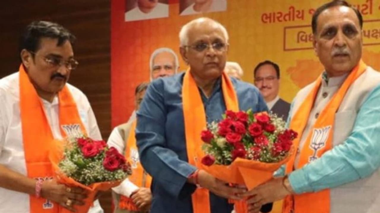 గుజరాత్ నూతన సీఎం భూపేంద్ర పటేల్ ఎవరు? ఆయన బ్యాక్గ్రౌండ్ ఏమిటీ? గుజరాత్ నూతన సీఎం భూపేంద్ర పటేల్ ఎవరు? ఆయన బ్యాక్గ్రౌండ్ ఏమిటీ?