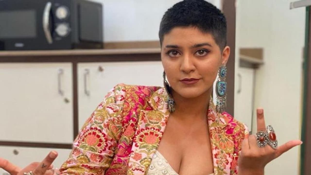 Bigg Boss OTT: फिनाले से पहले ही घर से बाहर हुई मूस जट्टाना, इन कंटेस्टेंट्स के बीच होगा मुकाबला Bigg Boss OTT: फिनाले से पहले ही घर से बाहर हुई मूस जट्टाना, इन कंटेस्टेंट्स के बीच होगा मुकाबला