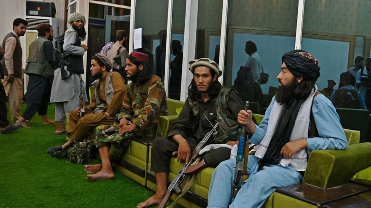 Taliban की हायर एजुकेशन में धार्मिक शिक्षा लागू, लड़के लड़कियों के लिए अलग अलग क्लास चलेगी Taliban की हायर एजुकेशन में धार्मिक शिक्षा लागू, लड़के लड़कियों के लिए अलग अलग क्लास चलेगी