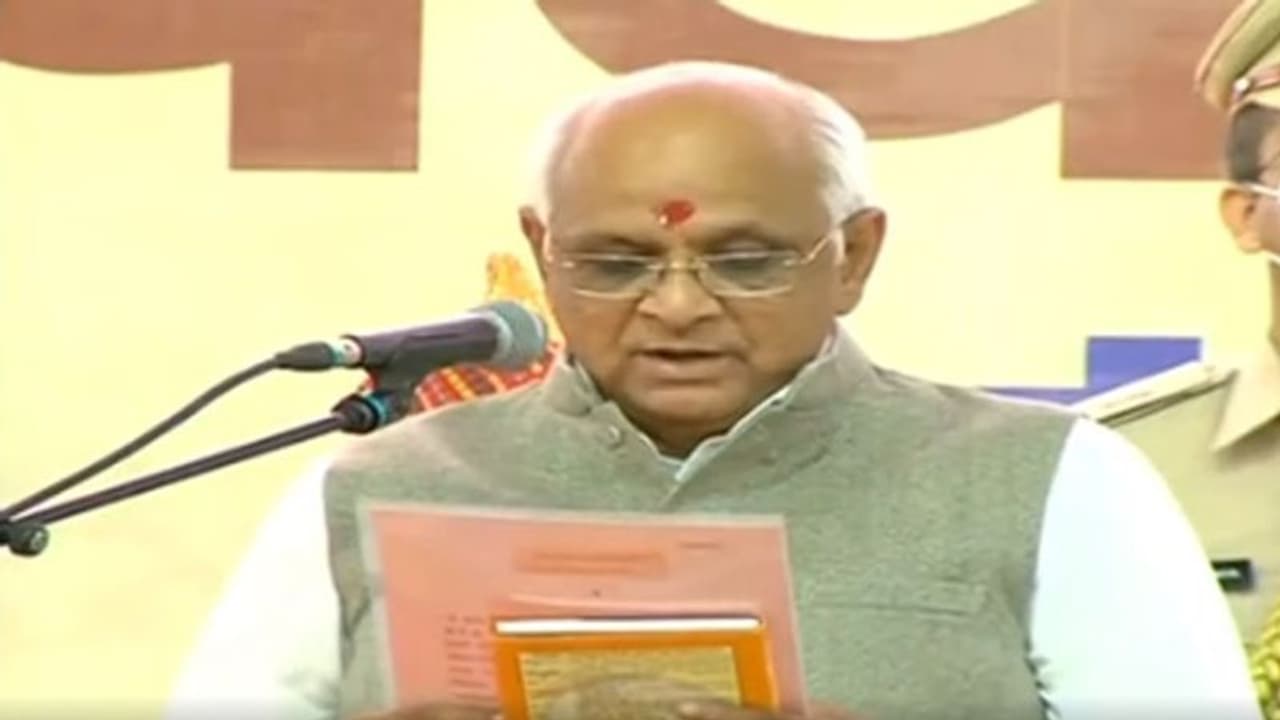 Bhupendra Patel takes oath as Gujarat CM after sudden exit of Vijay Rupani Bhupendra Patel takes oath as Gujarat CM after sudden exit of Vijay Rupani
