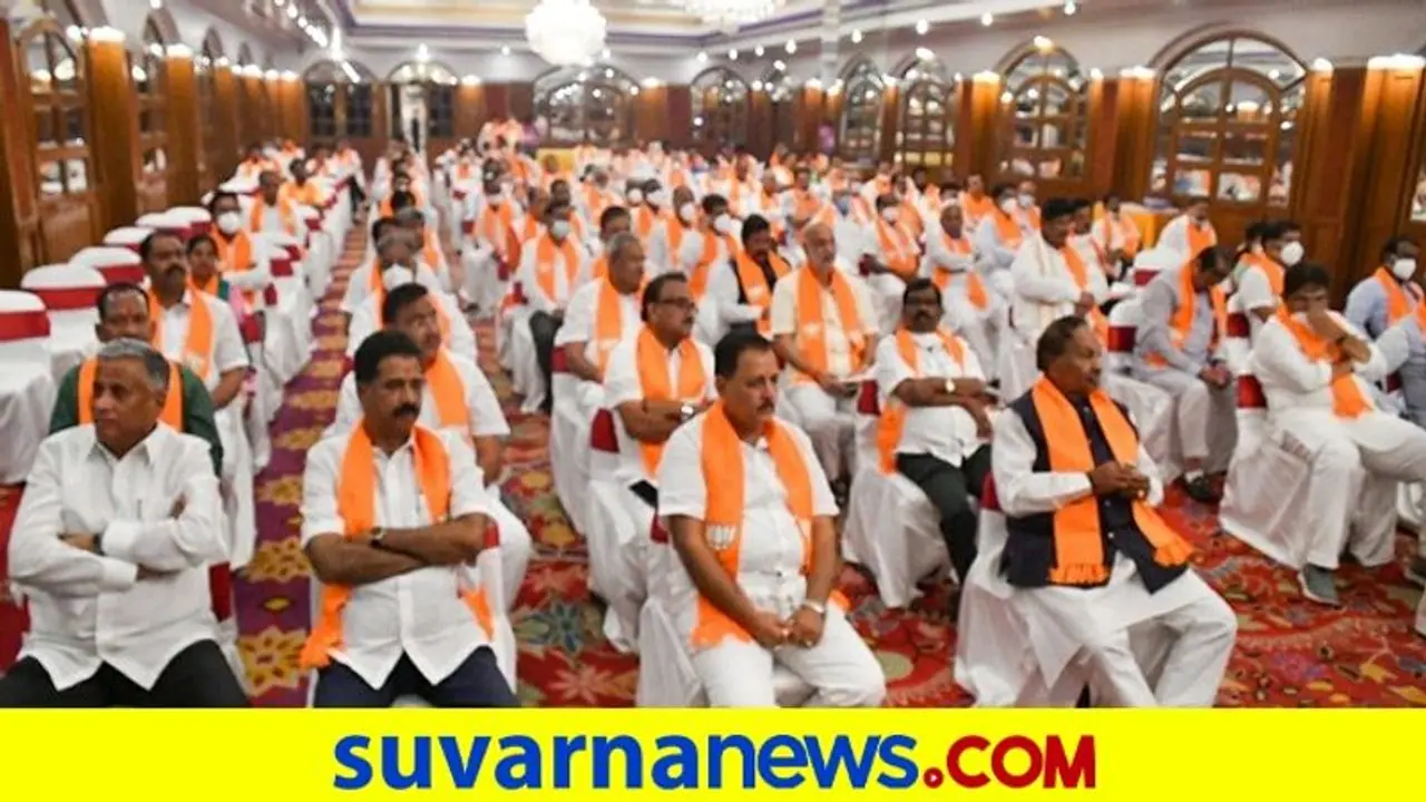 ಬೊಮ್ಮಾಯಿ ನೇತೃತ್ವದ ಮೊದಲ ಬಿಜೆಪಿ ಶಾಸಕಾಂಗ ಸಭೆ: ಇಲ್ಲಿದೆ ಇನ್‌ಸೈಡ್ ಡಿಟೇಲ್ಸ್