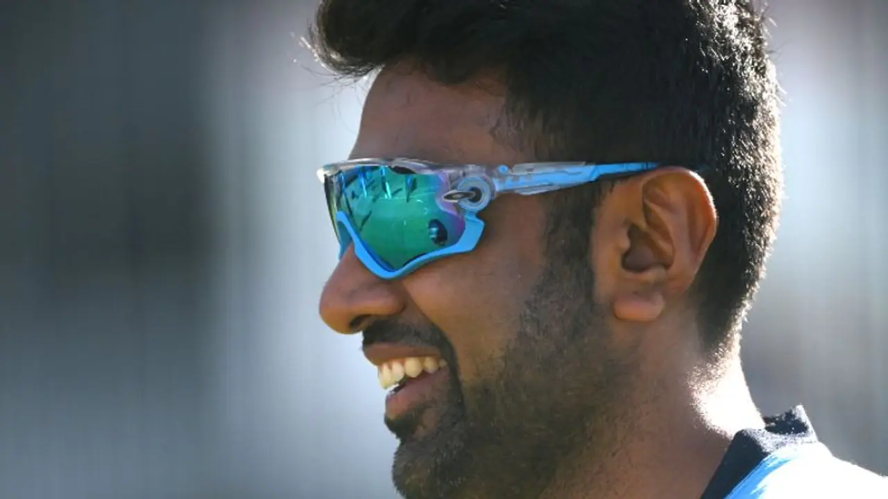 ICC World T20 2021: Is Ravi Ashwin's selection in the Indian squad a consolation? Sunil Gavaskar comments ICC World T20 2021: Is Ravi Ashwin's selection in the Indian squad a consolation? Sunil Gavaskar comments