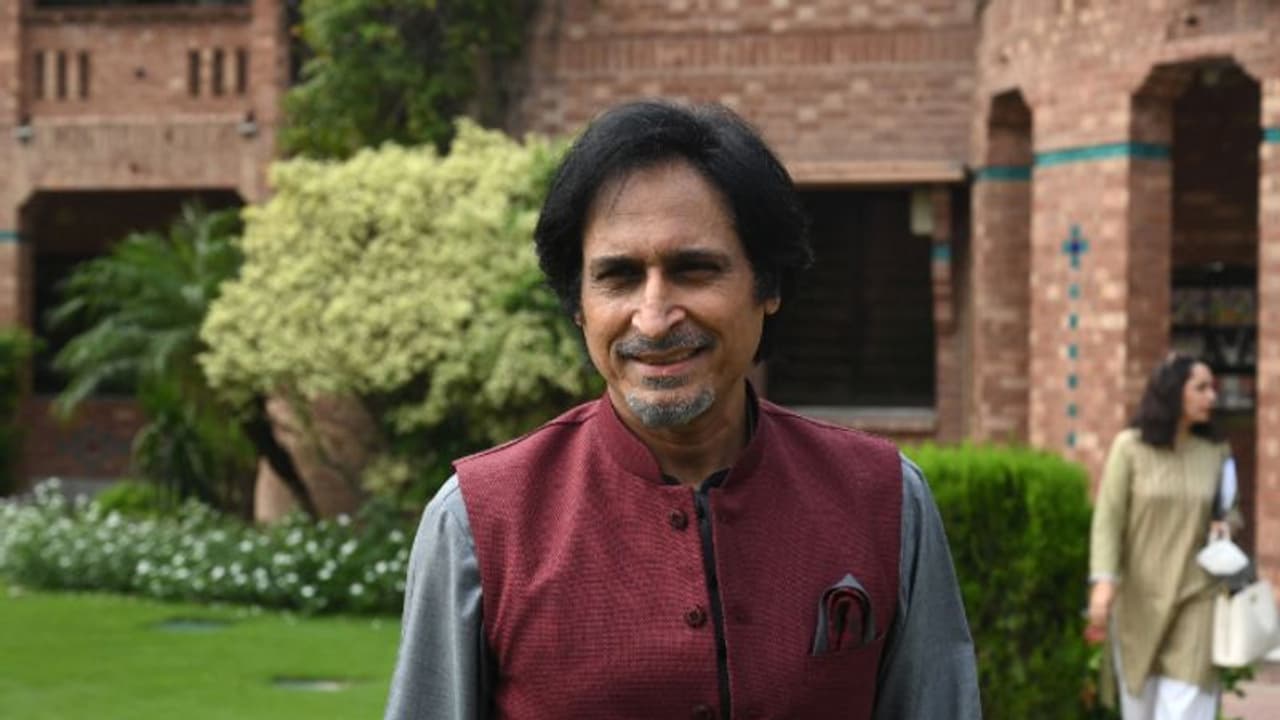 পিসিবির দায়িত্ব নিয়েই জোড়া ধাক্কা, বেসামাল চেয়ারম্যান রামিজ রাজা পিসিবির দায়িত্ব নিয়েই জোড়া ধাক্কা, বেসামাল চেয়ারম্যান রামিজ রাজা